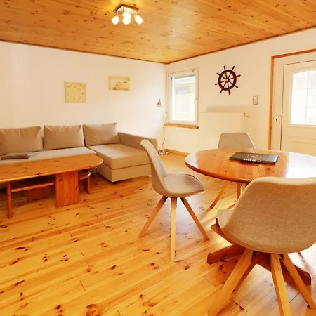 Ferienhaus Godewind Char *